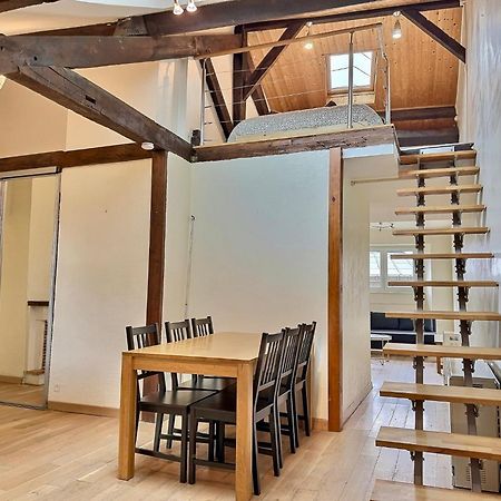 Wonderhost, Spacieux Et Atypique En Coeur De Ville 波城 外观 照片